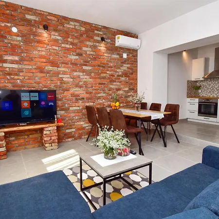 Ferienhaus Ivan By Interhome *